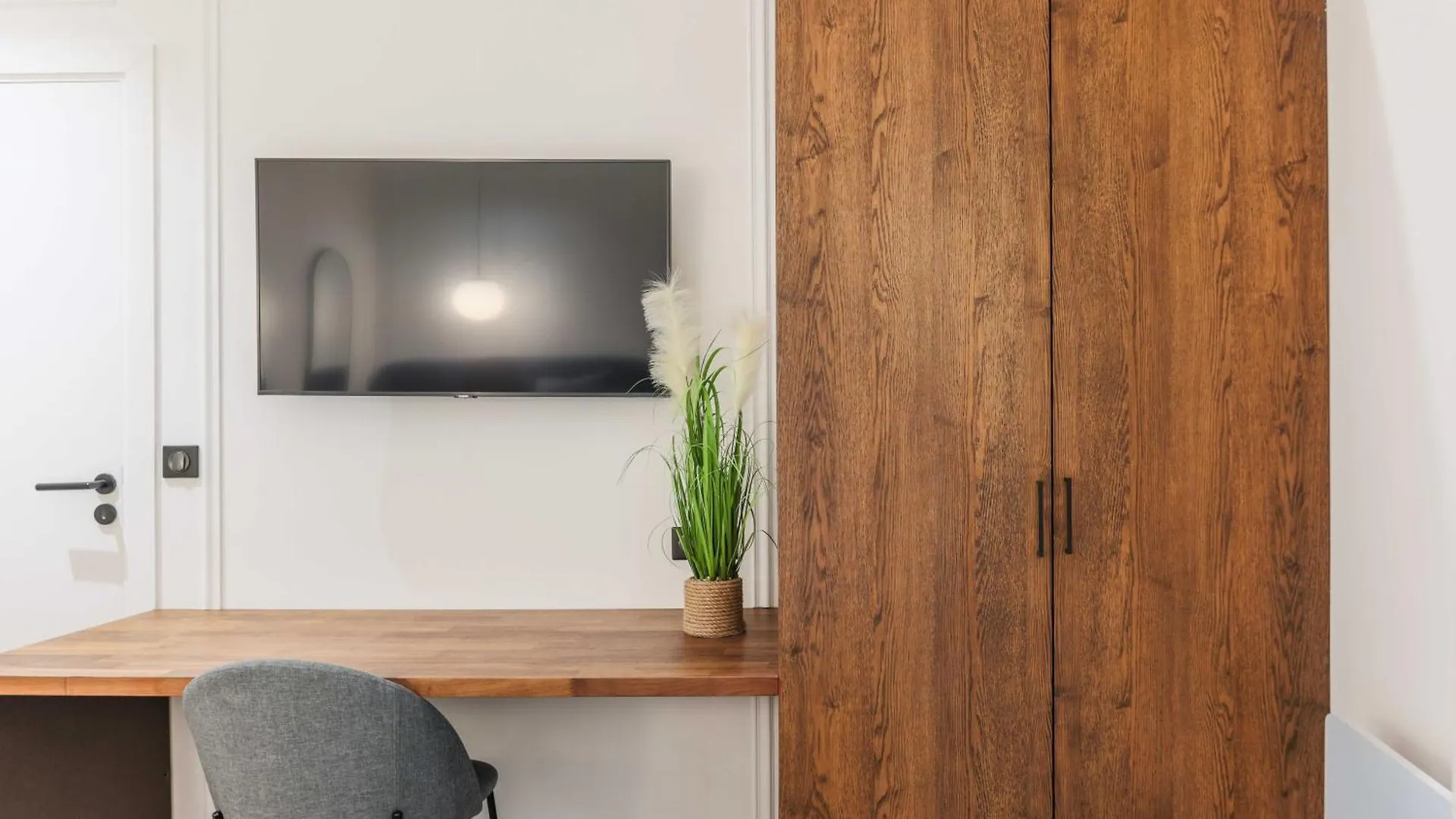 Perfect For Exploring - 2br-6p - Center Of Apartamento *